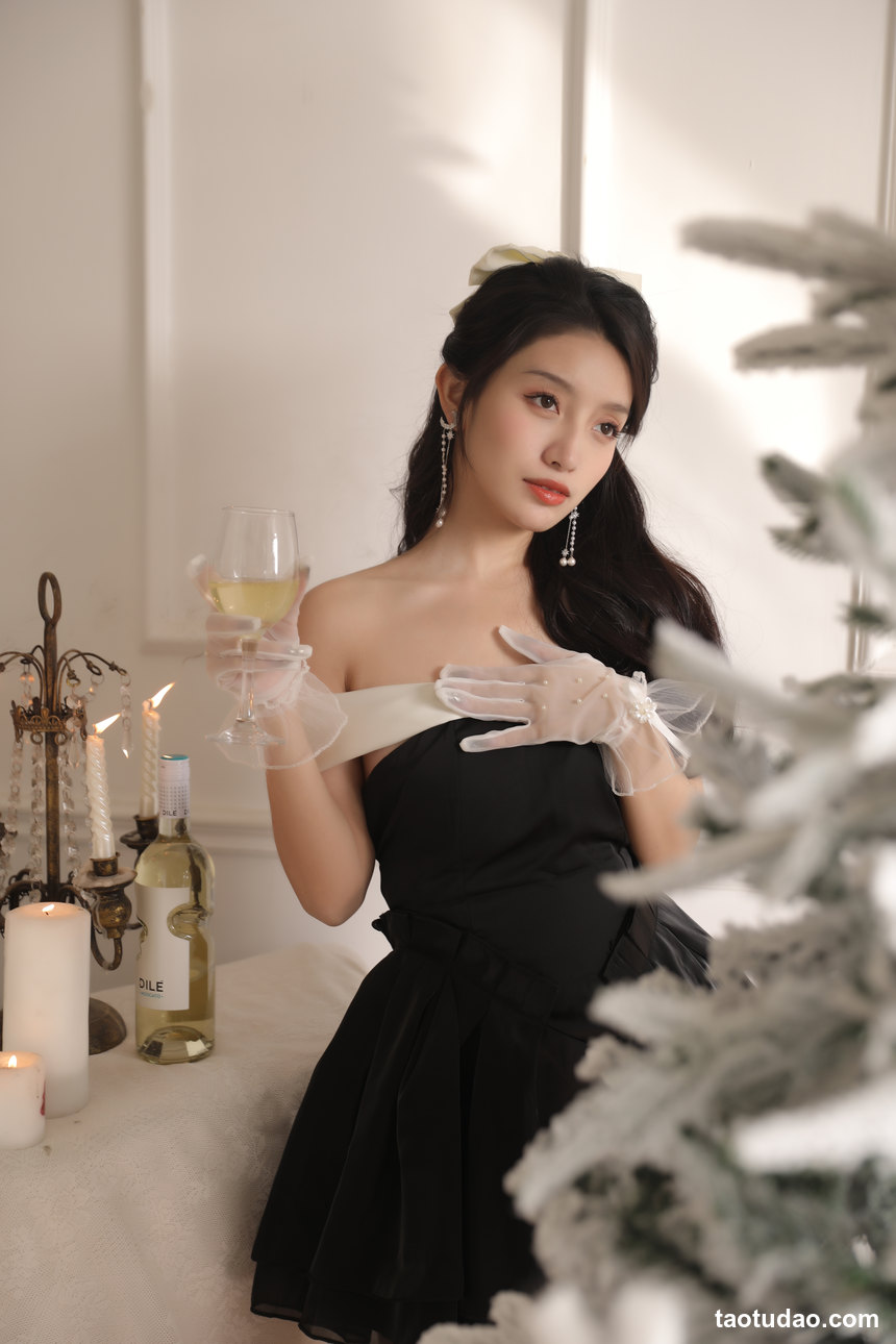 图片[4]-[YITUYU艺图语]2022.12.08 千金圣诞 柠萌婧啊[35+1P／443MB]-艺库