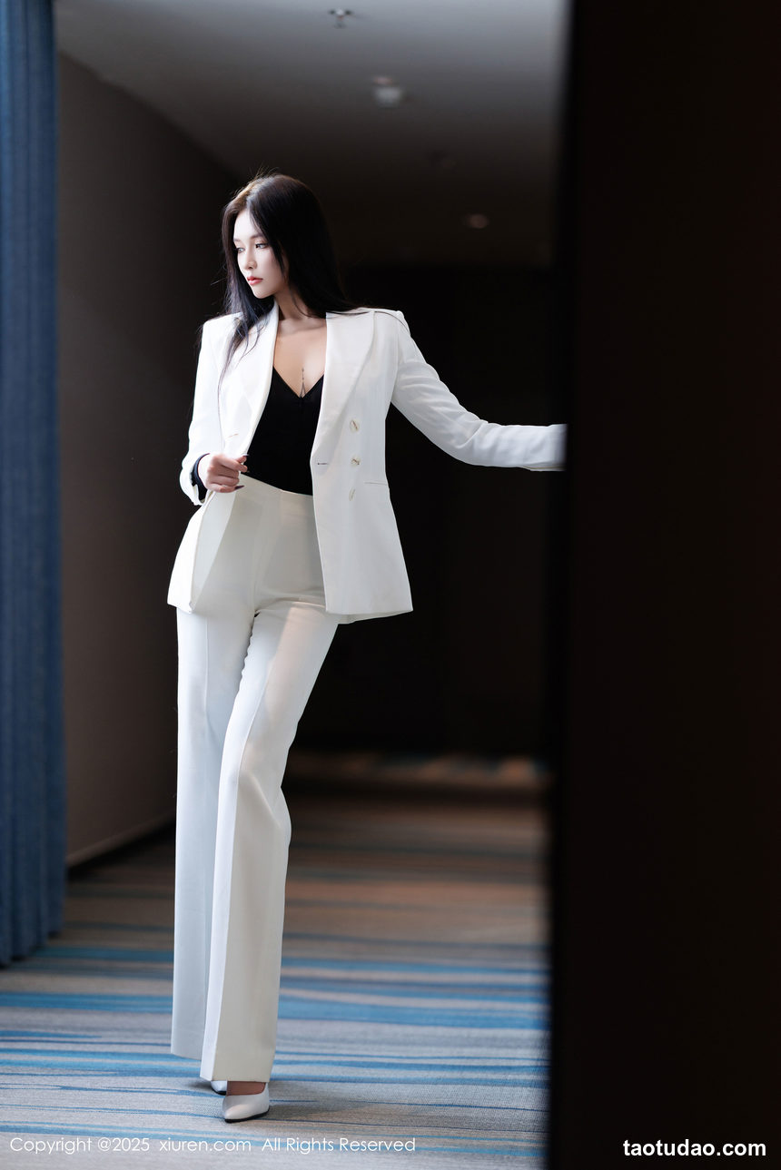 图片[2]-[XiuRen秀人网] 2025.01.14 No.9755 娜比 [91+1P]-艺库