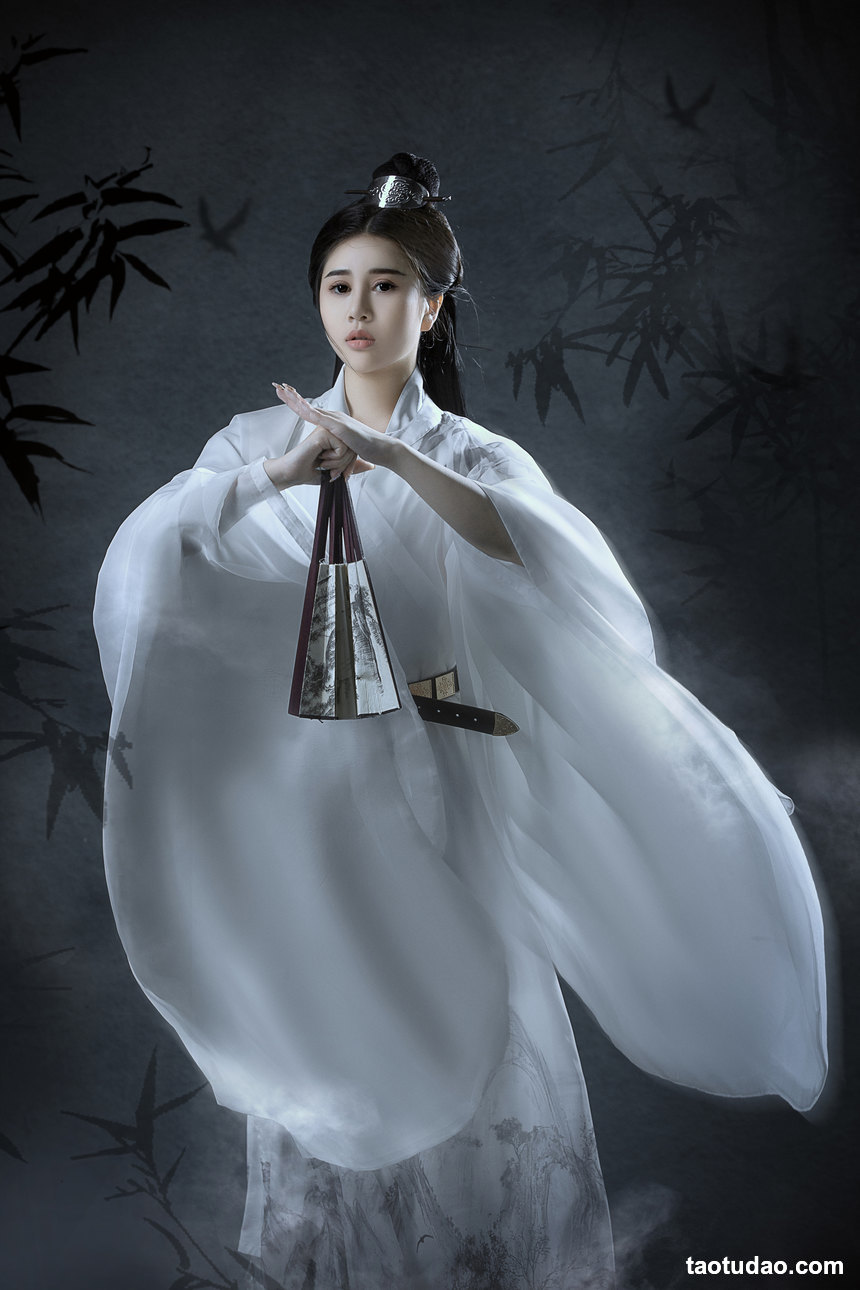 图片[2]-[YITUYU艺图语]2022.02.21 怒剑鸣 甜宝[21+1P／204MB]-艺库