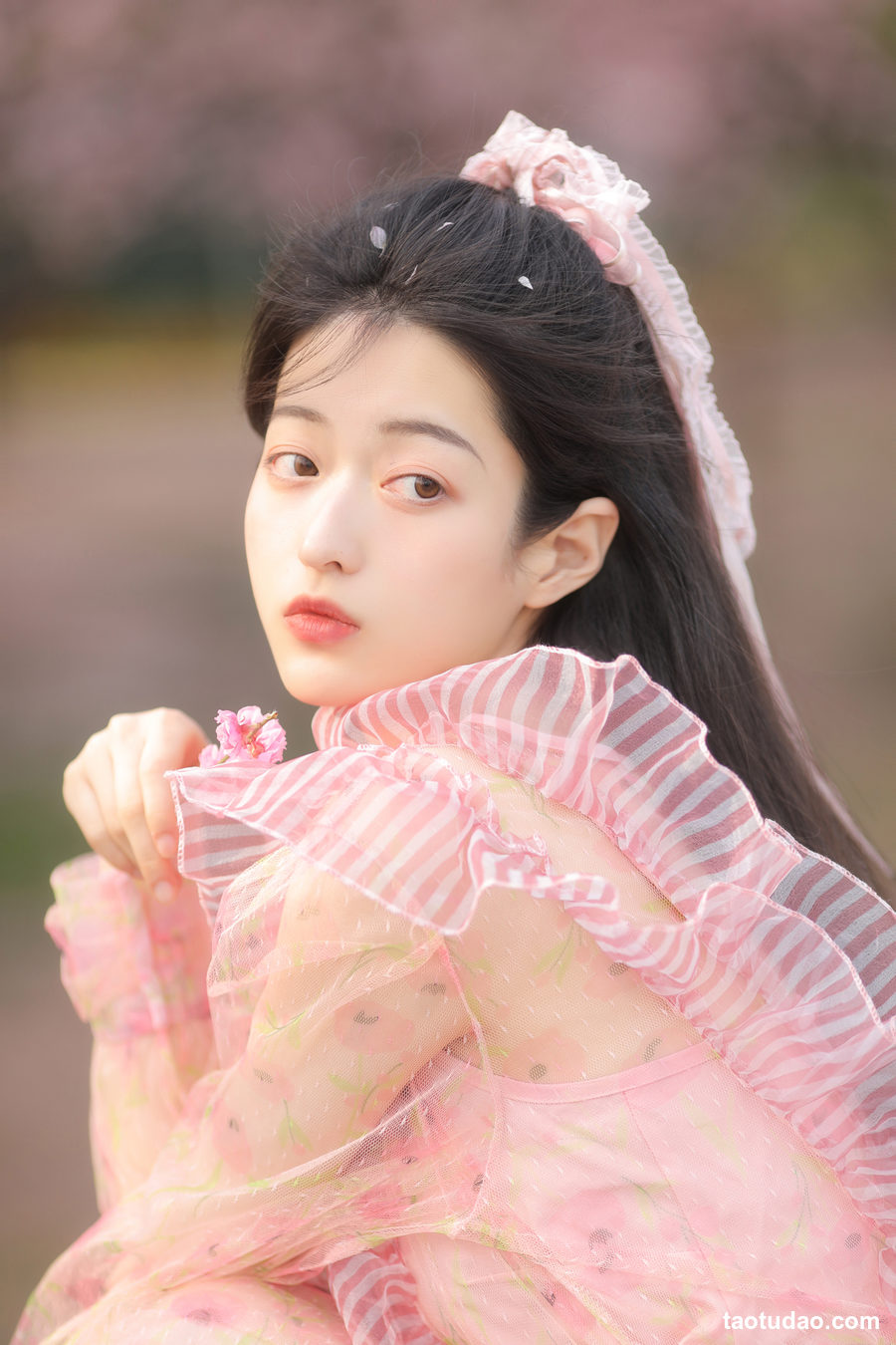 图片[3]-[YITUYU艺图语]2023.04.20 花与温柔 梨柚- [21+1P／134MB]-艺库