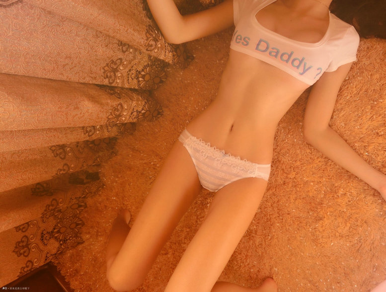 微博妹子原来是茜公举殿下 - daddy / 13P1V-19MB / 唯美杂图-艺库