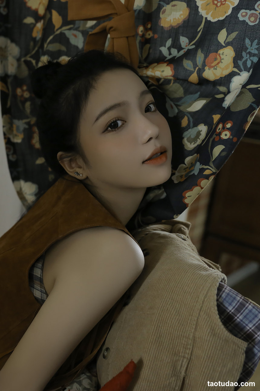 图片[4]-[YITUYU艺图语]2022.08.03 任意门 兮嘻嘻-[19+1P／85.8MB]-艺库
