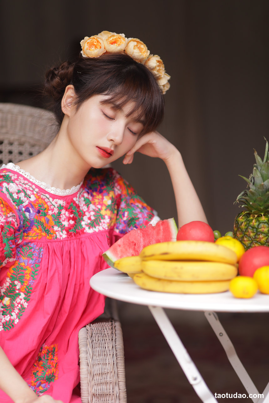 图片[2]-[YITUYU艺图语]2022.12.12 弗里达 顾林x[25+1P／395MB]-艺库