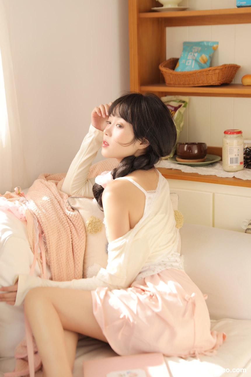 图片[2]-[YITUYU艺图语]2022.09.30 氧气少女 小薇人儿[38+1P／419MB]-艺库