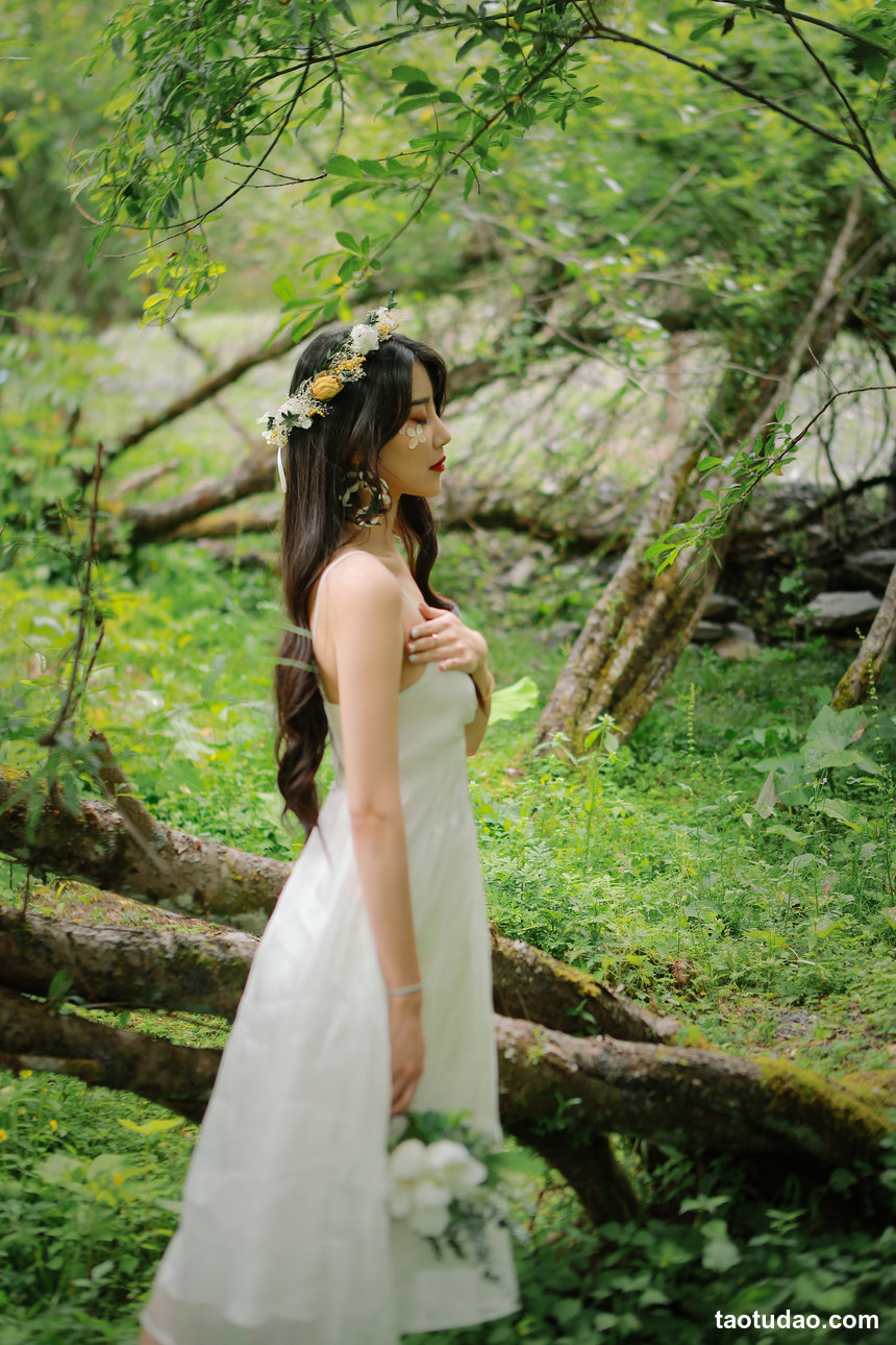 图片[2]-[YITUYU艺图语]2022.02.02 夏风如歌 婷婷[33+1P／443MB]-艺库
