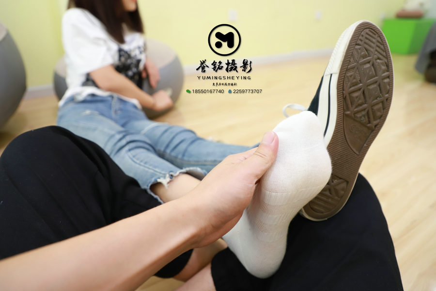 图片[3]-[誉铭传媒]袜足摄影 2019年 NO.069[130P+1V／1.13GB]-艺库