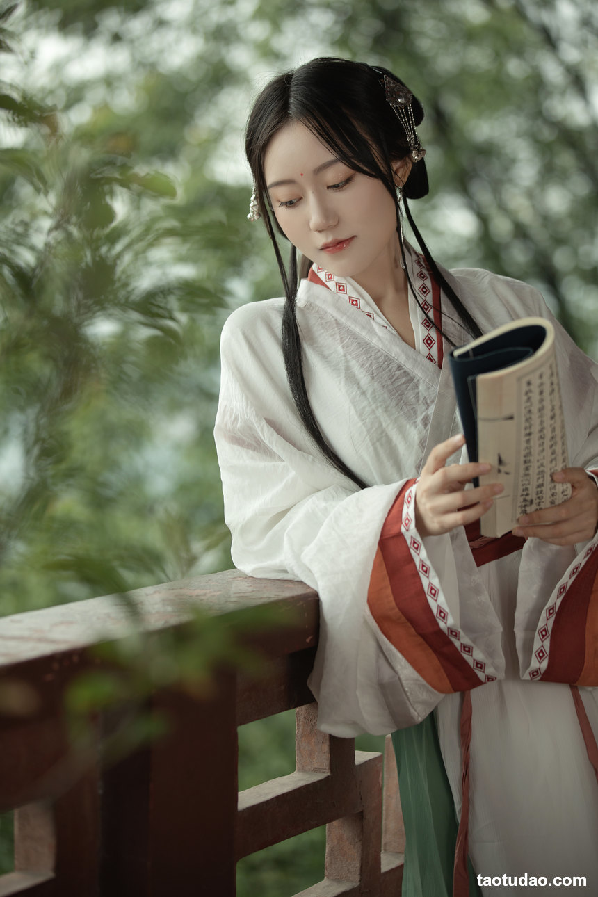 图片[4]-[YITUYU艺图语]2022.03.03 白茶清欢 模特合集[24+1P／422MB]-艺库