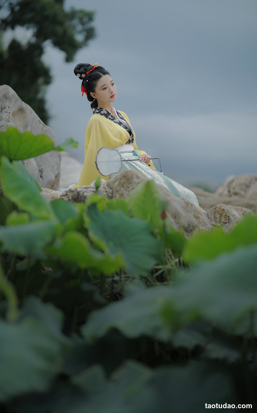 图片[4]-[YITUYU艺图语]2022.08.09 半夏 YunFleur[32+1P／640MB]-艺库