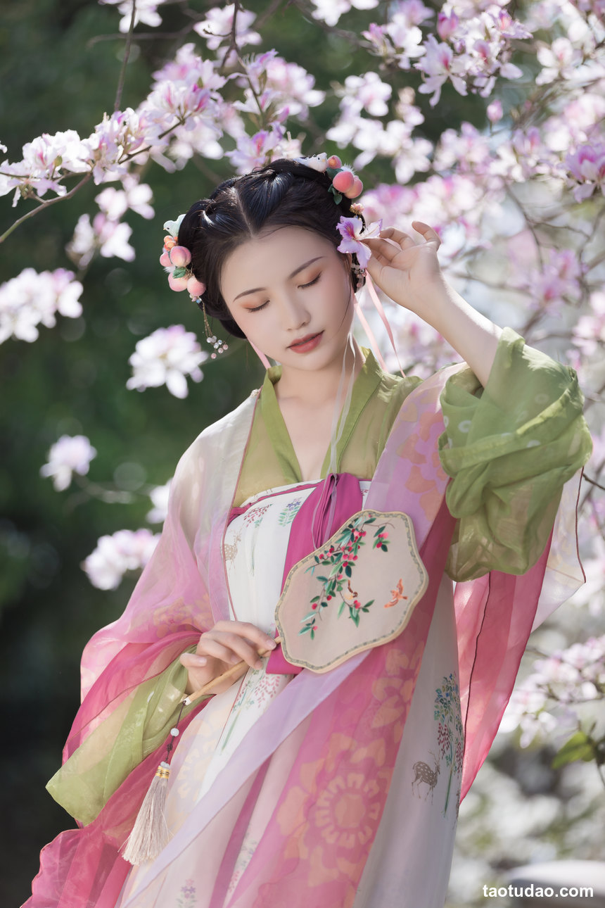 图片[4]-[YITUYU艺图语]2022.07.27 袅娜 刘哈喇子[25+1P／339MB]-艺库