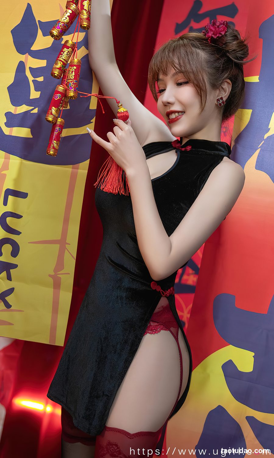 图片[2]-[Ugirls尤果网]爱尤物 2024.01.26 No.2769 妮小妖 新年快乐 [35P-79MB]-艺库