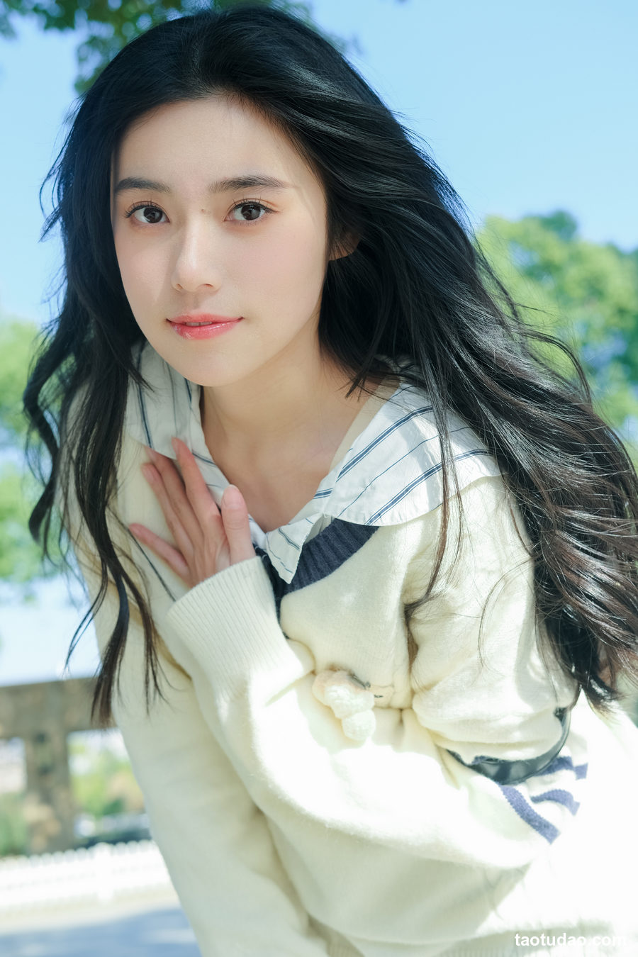 图片[3]-[YITUYU艺图语]2023.03.02 清汉女游园 壹萱-[44+1P／476MB]-艺库