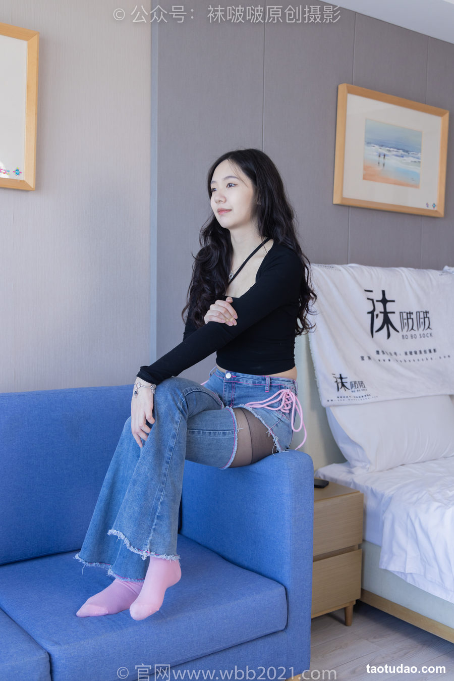 图片[4]-[BoBoSocks袜啵啵]NO.317 小甜豆-运动鞋、可拆卸牛仔裤、粉色棉袜、黑丝、裤里丝[140P+1V／6.37GB]-艺库