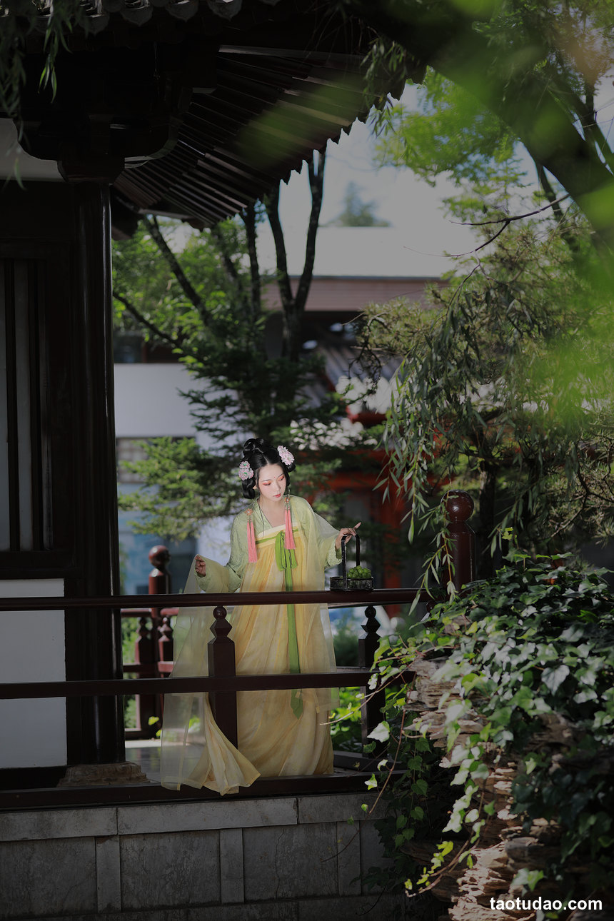 图片[4]-[YITUYU艺图语]2022.09.08 若无闲事挂心头 落花人独立[32+1P／673MB]-艺库