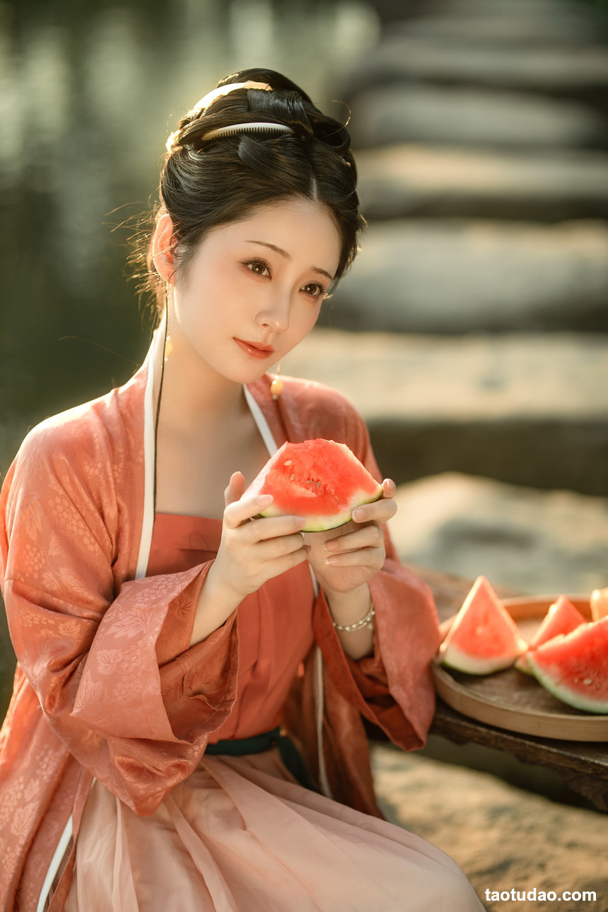 图片[2]-[YITUYU艺图语]2022.06.24 格子梦见 幽灵胡子[22+1P／427MB]-艺库