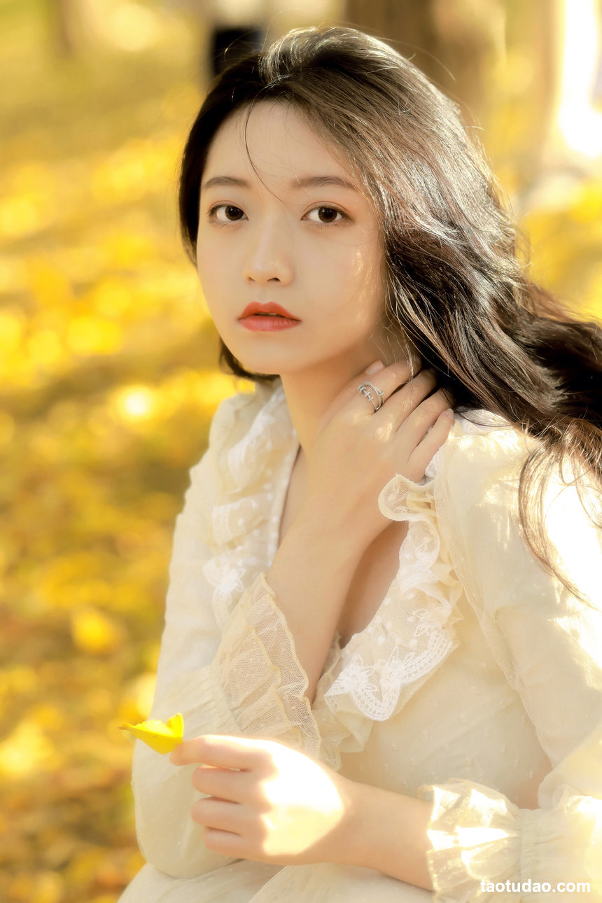 图片[4]-[YITUYU艺图语]2022.05.16 秋末一瞥 林林[19+1P／113MB]-艺库