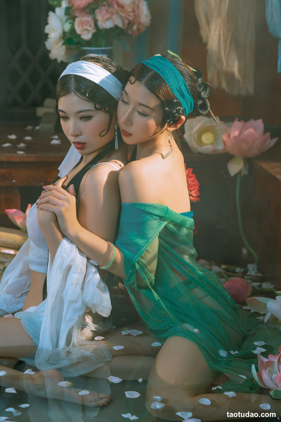 图片[4]-奶桃桃&轩萧学姐 白娘子&青蛇 [26P+1V-415MB]-艺库