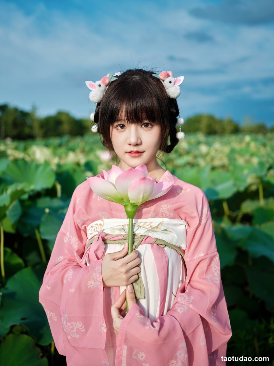 图片[3]-[YITUYU艺图语]2023.02.20 荷 宵宵喵[27+1P／309MB]-艺库
