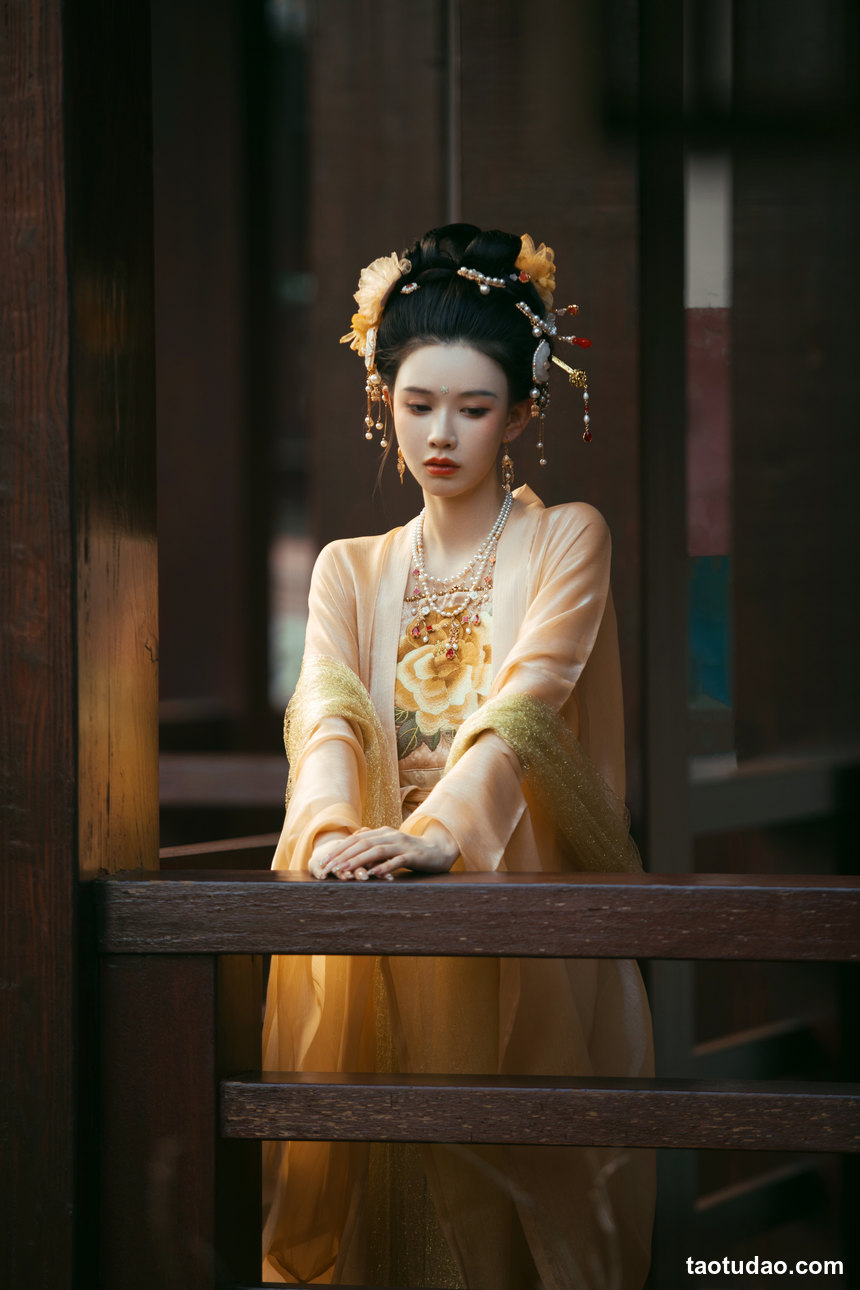 图片[3]-[YITUYU艺图语]2022.12.13 露华浓 雪糕[27+1P／371MB]-艺库
