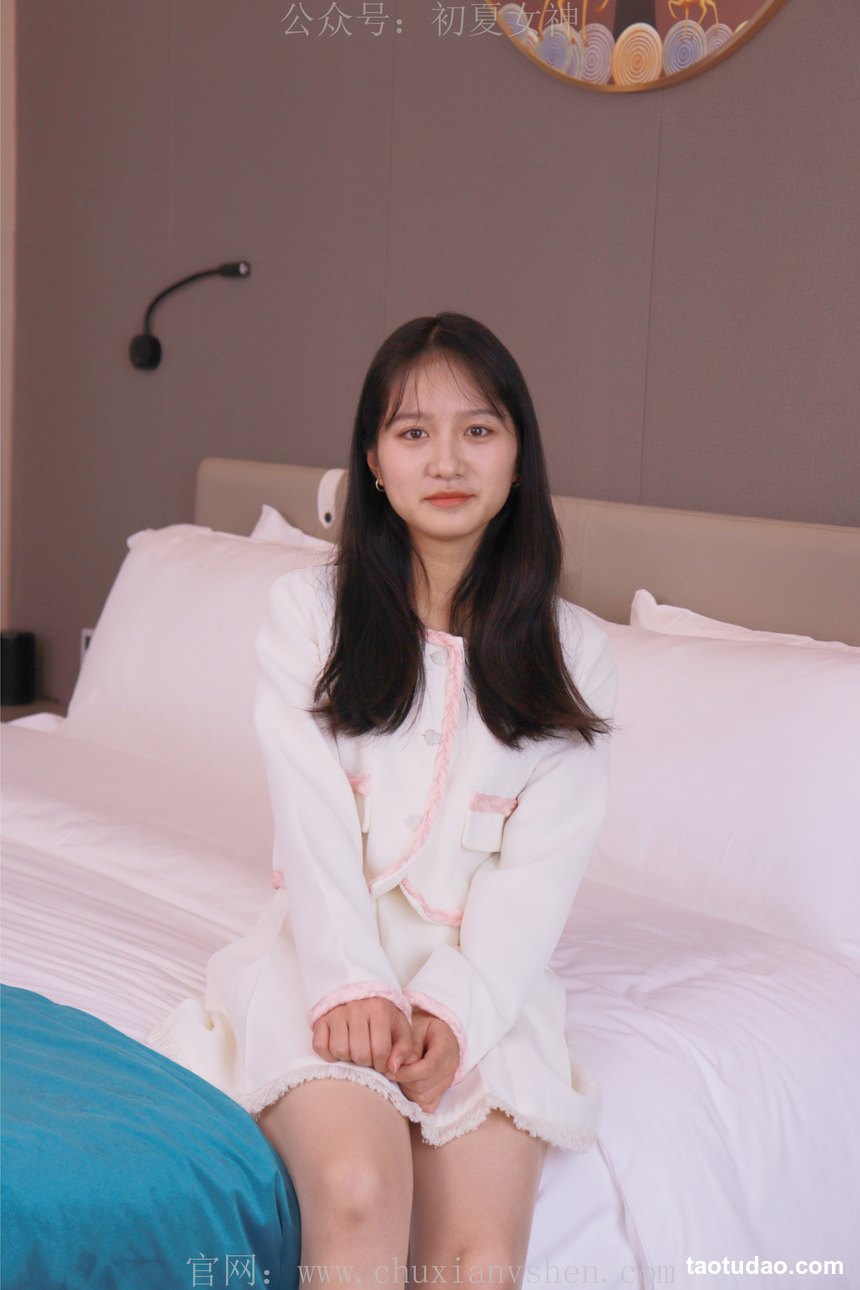 图片[3]-初夏女神 NO.020 沙沙 S码粉白色套搭配小白鞋[104P+1V／6.39GB]-艺库