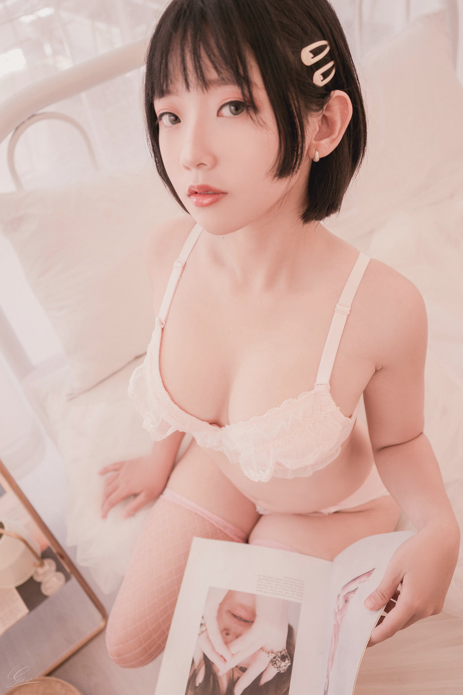 / Messie Huang /写真 – Lingerie / 18P-58MB / cos萌妹-艺库