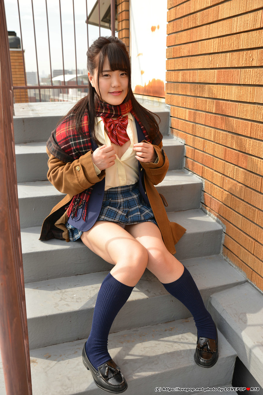 / LOVEPOP / Maina Miura 水卜麻衣奈 Photoset 03 / 94P58MB / 日系-艺库