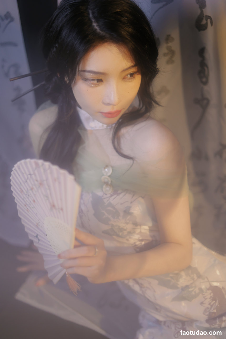 图片[2]-[YITUYU艺图语]2022.07.25 画颜 榕榕[38+1P／272MB]-艺库