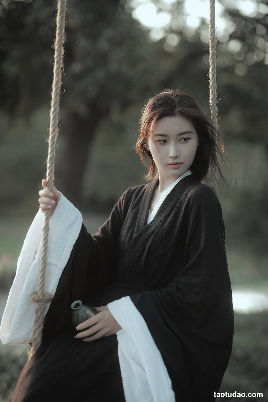 图片[4]-[YITUYU艺图语]2022.05.26 昨夜星辰昨夜风 keikei白茶清欢[26+1P／391MB]-艺库