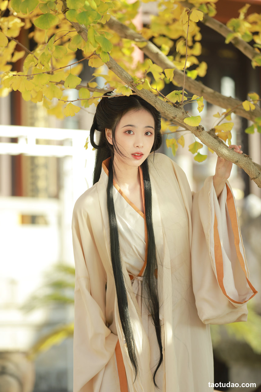 图片[3]-[YITUYU艺图语]2022.09.28 愿得一人心 汪国真潘潘[20+1P／164MB]-艺库