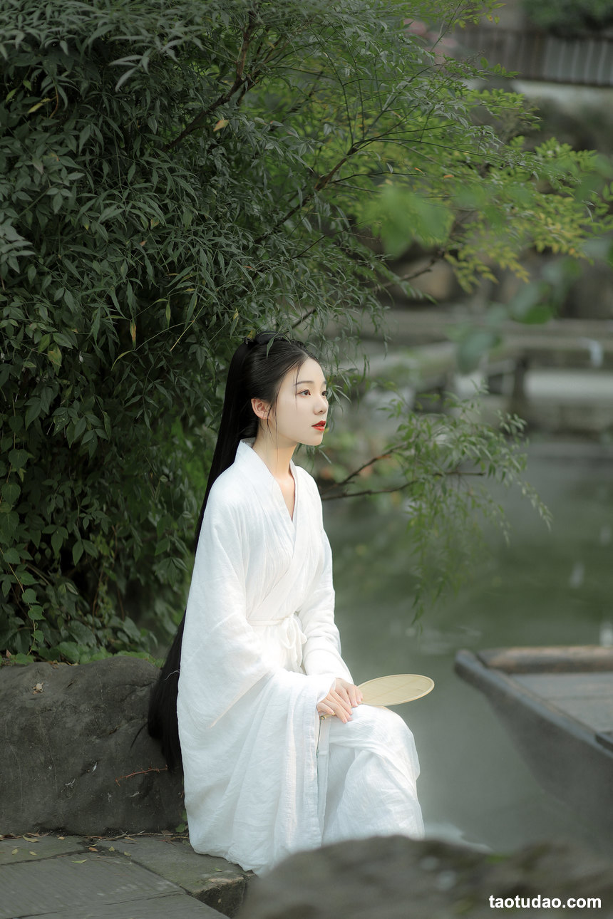 图片[2]-[YITUYU艺图语]2022.02.03 白茶无事别清欢 一方伊人yi[24+1P／212MB]-艺库