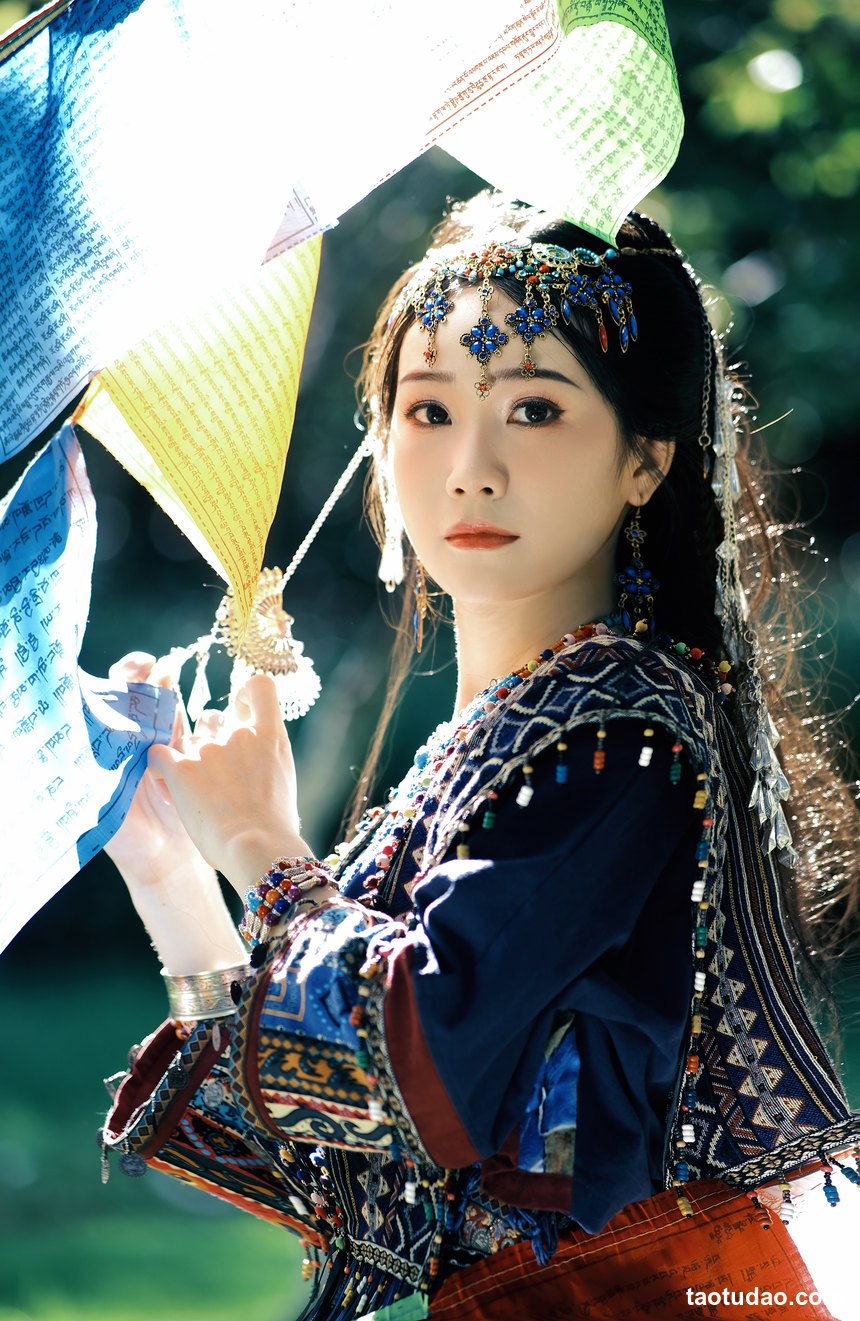 图片[3]-[YITUYU艺图语]2022.09.19 苗疆少女 cc[26+1P／219MB]-艺库