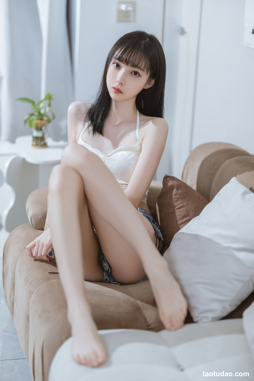 图片[2]-许岚LAN – NO.29 纯欲吊带 [40P-208MB]-艺库