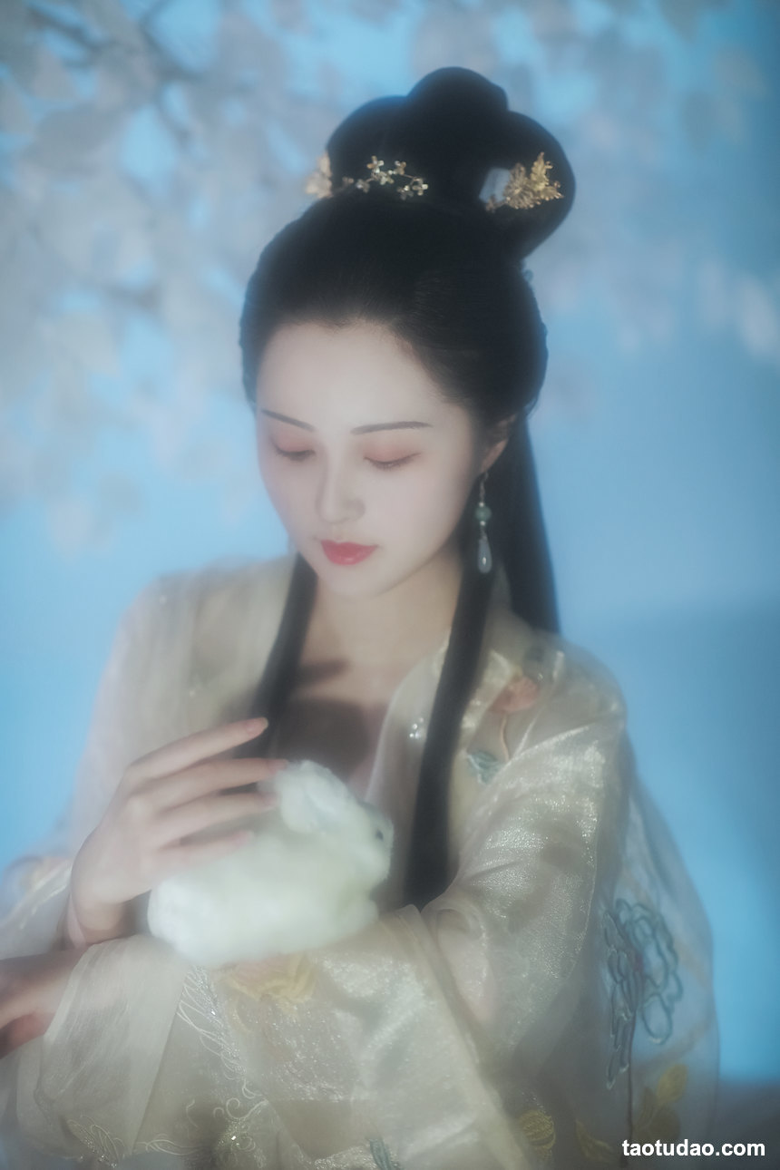 图片[2]-[YITUYU艺图语]2022.05.27 广寒宫 鱿鱼阿姨[24+1P／375MB]-艺库