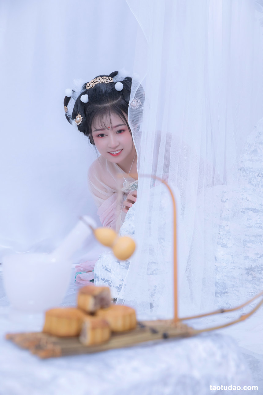 图片[2]-[YITUYU艺图语]2022.05.14 广寒谣 模特合集[24+1P／129MB]-艺库