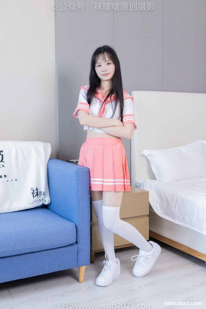 图片[3]-[BoBoSocks袜啵啵]NO.429 甜甜圈-板鞋、白棉袜、过膝白棉袜[159P+1V／7.22GB]-艺库