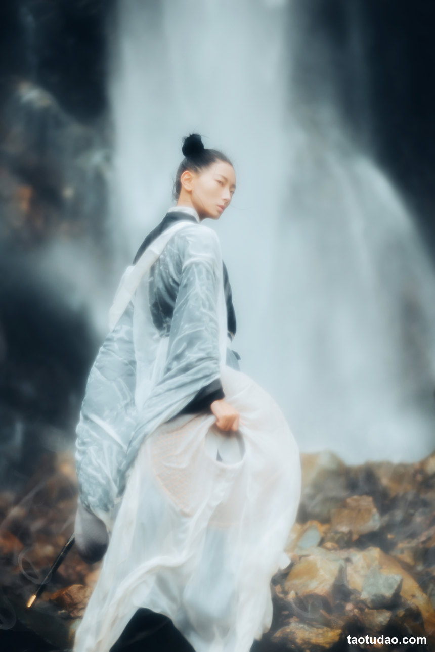 图片[4]-[YITUYU艺图语]2022.04.11 天涯陌路 叶初婳[22+1P／204MB]-艺库