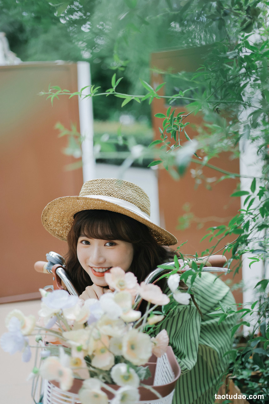 图片[2]-[YITUYU艺图语]2022.08.04 咖啡厅的午后 蓝胖子-[30+1P／265MB]-艺库